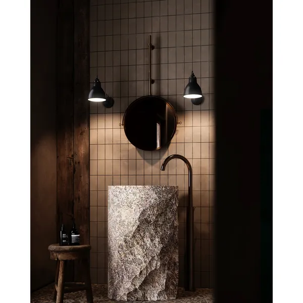 N304 Wall Lamp Matt Black Hardwired