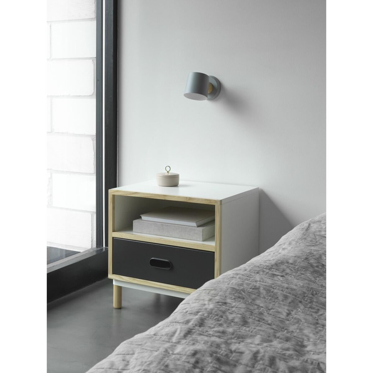 Kabino Bedside Table White