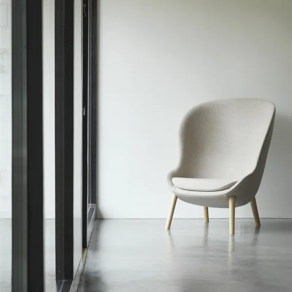 Hyg Armchair High Oak/Brandy Leather