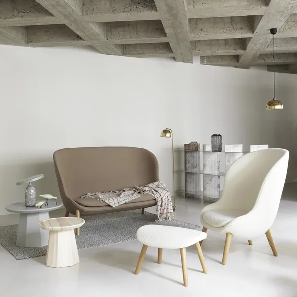 Hyg Armchair High Oak/Brandy Leather