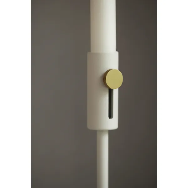 Granny Candlestick H44 White