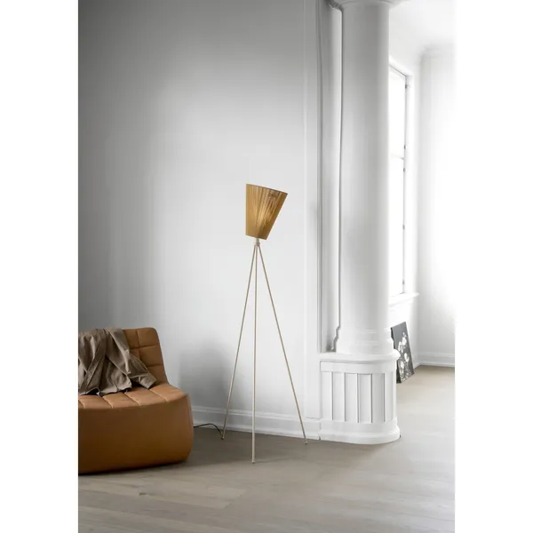 Oslo Wood Gulvlampe Gull Base & Sort Skjerm