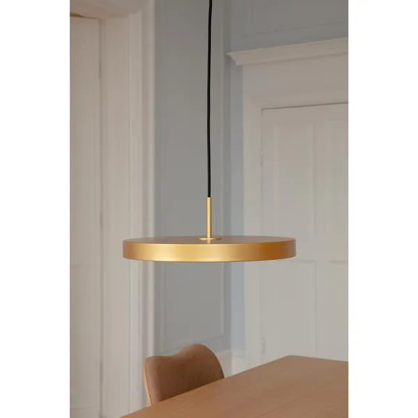Asteria Pendelleuchte Medium Messing