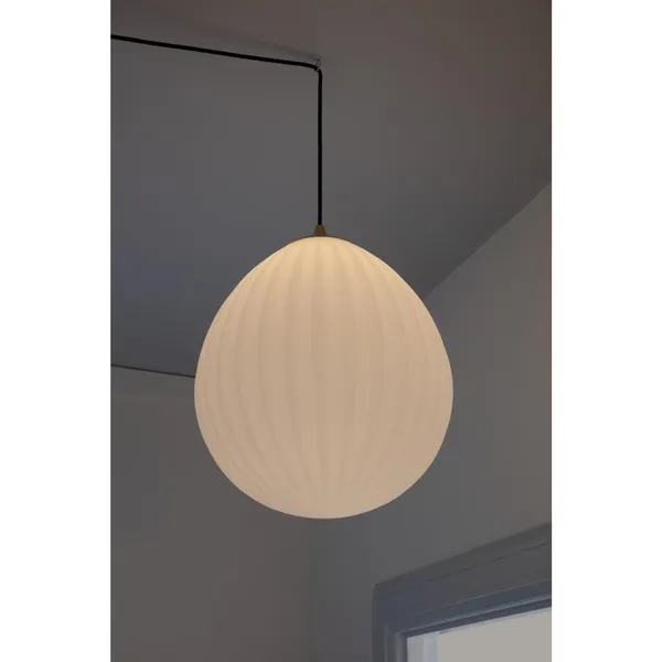 Around The World Lampshade Large White/ Black