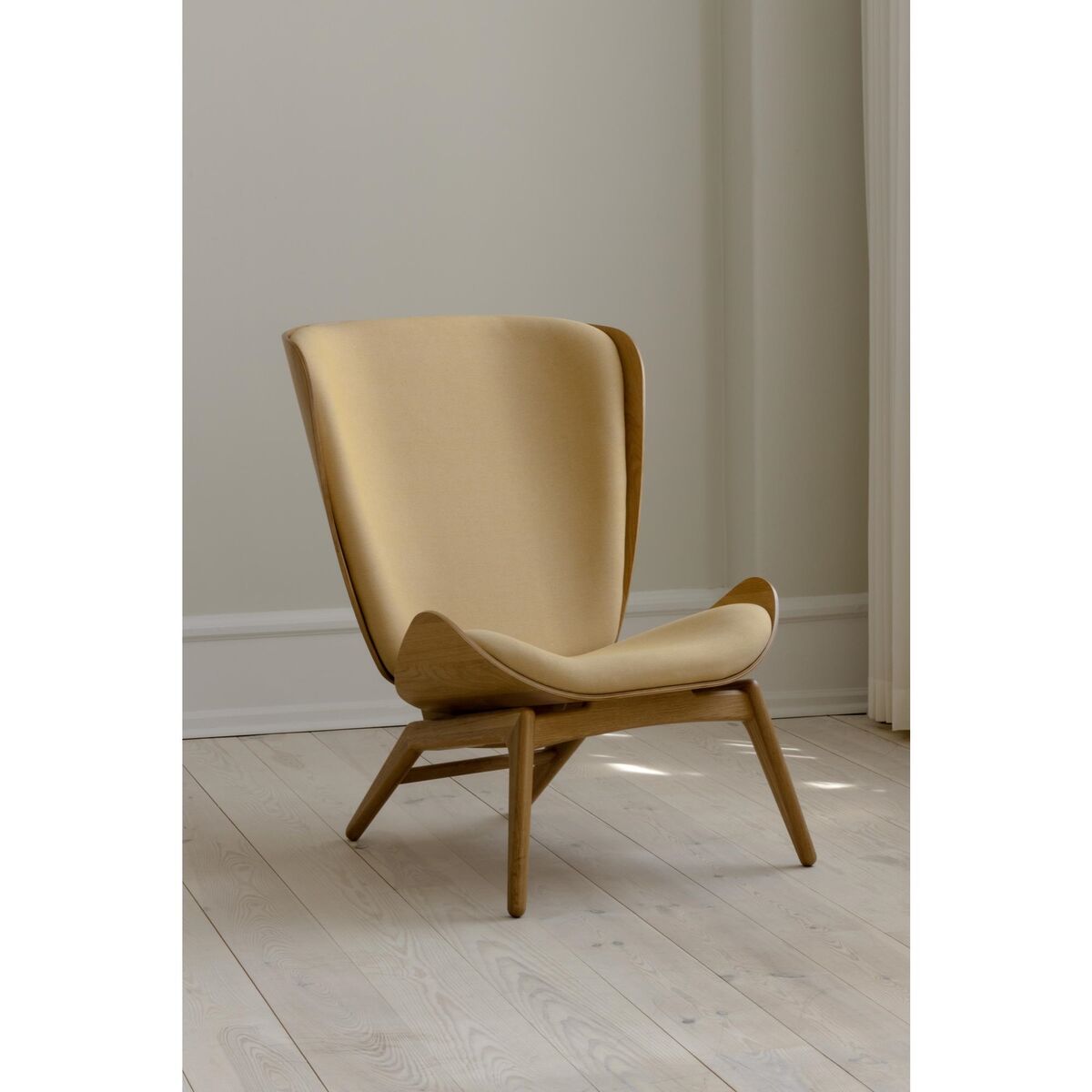 The Reader Lænestol Sort Egetræ/Tangerine