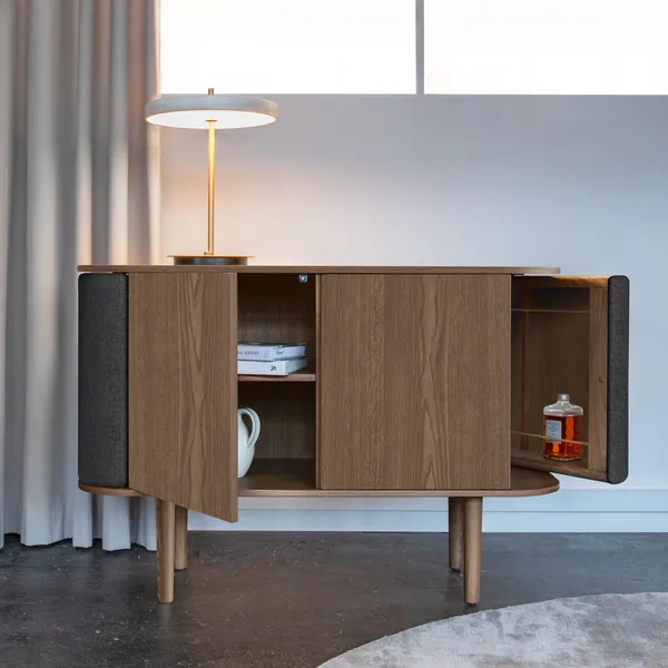 Treasures Cabinet Black Oak/Shadow