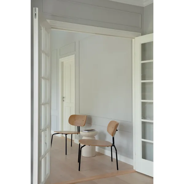 Curious Armchair Sterling/ Black