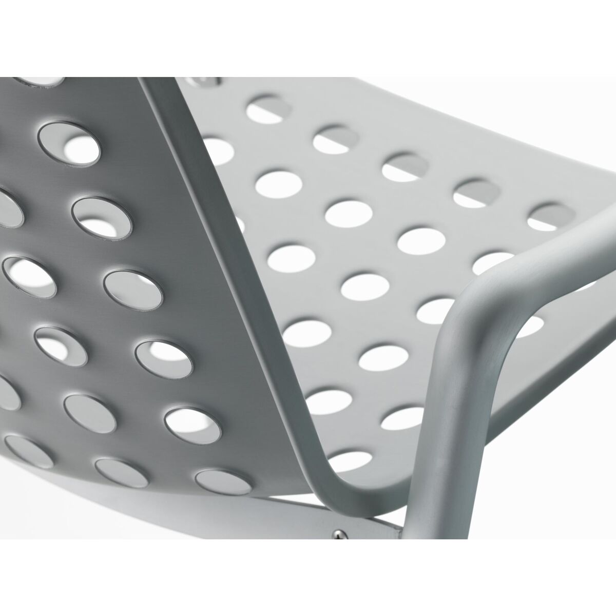 Landi Outdoor Matt Aluminium