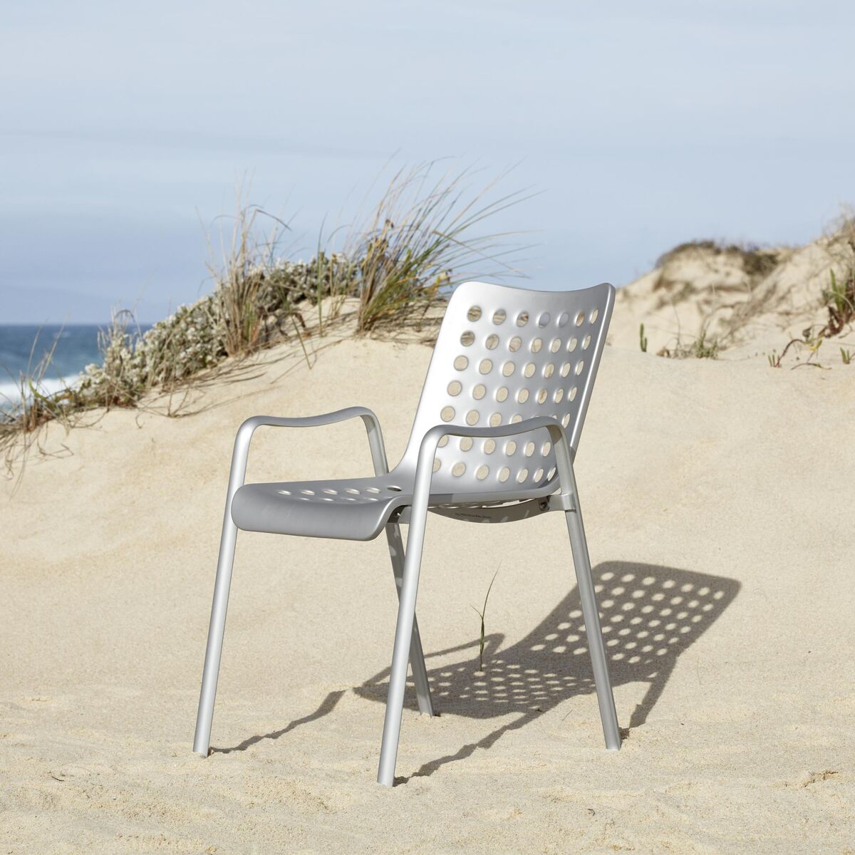 Landi Outdoor Matt Aluminium
