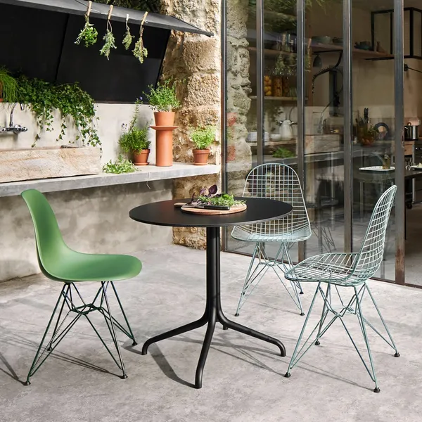 Wire DKR Dining Chair Black