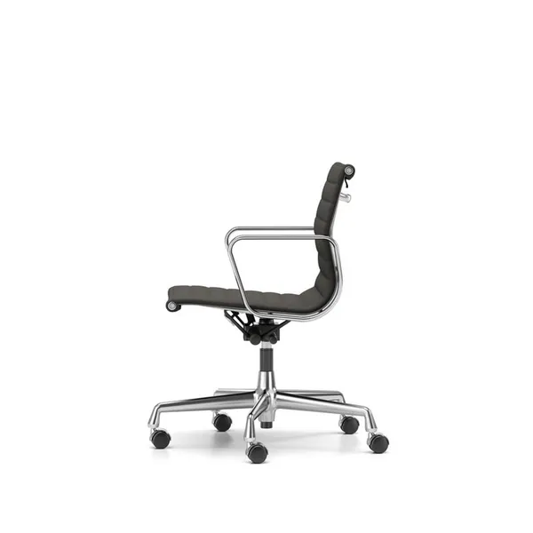 EA118 Office Chair with Swivel/Armrest/Tilt Mechanism Black Leather/ Chrome Frame