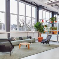 Slow Chair & Ottoman Tricot/Sort/Poleret