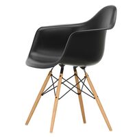 Eames Plastic DAW Dining Chair Deep Black/ Golden Maple