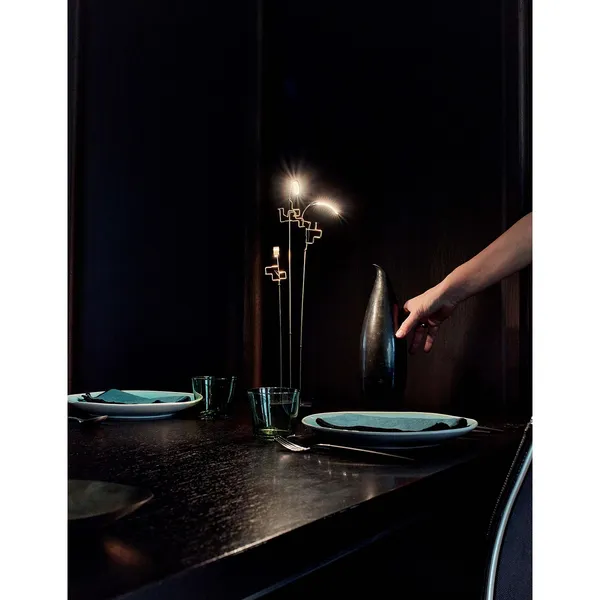 DCWéditions Boucle Tragbare Lampe Messing