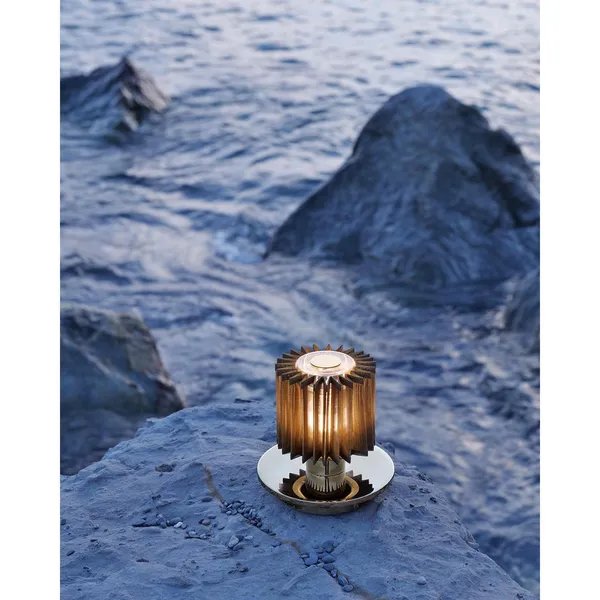 DCWéditions In The Sun Bordlampe Guld