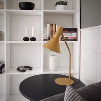 Lyss Tischlampe Matt Almond