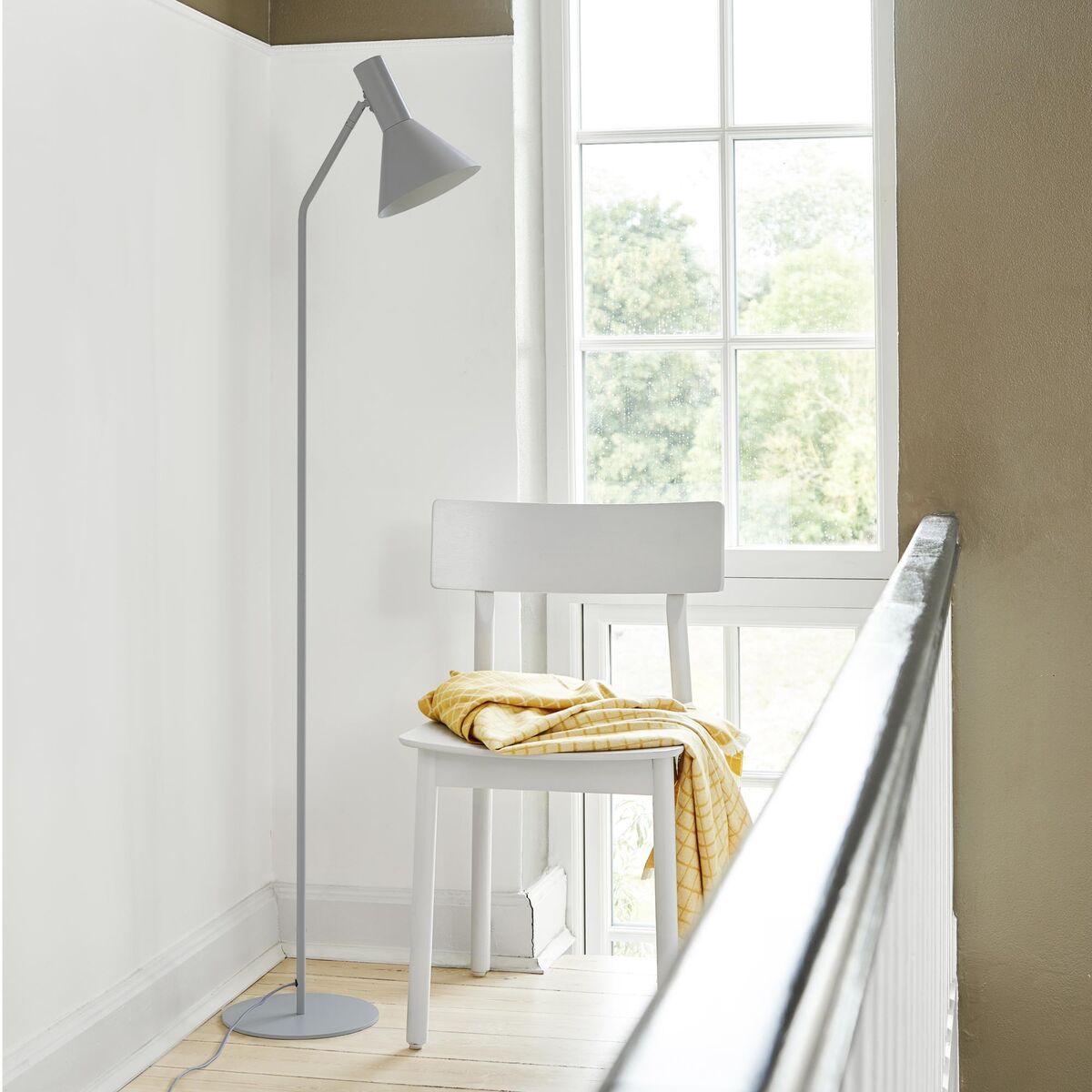Lyss Floor Lamp Matt Black