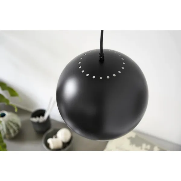 Ball Pendel Ø25 Mat Hvid