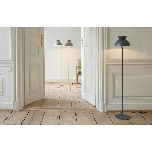 Butterfly Stehlampe Matt Tan Grau