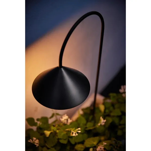 Schwarz Grasp Gartenlampe mit Speer Matt