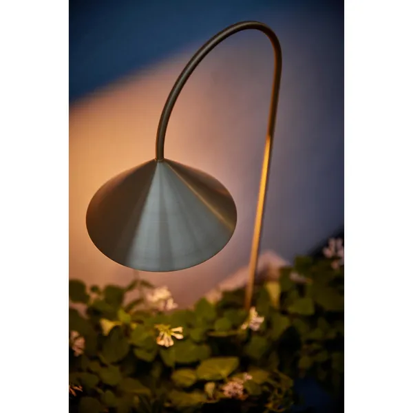 Grasp Garden Lamp With Spear Solid Brass