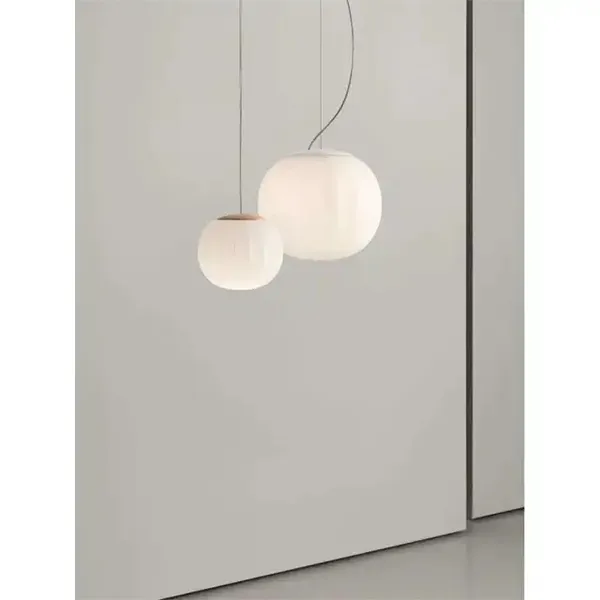 Lita Pendelleuchte Ø18 Opal & Esche