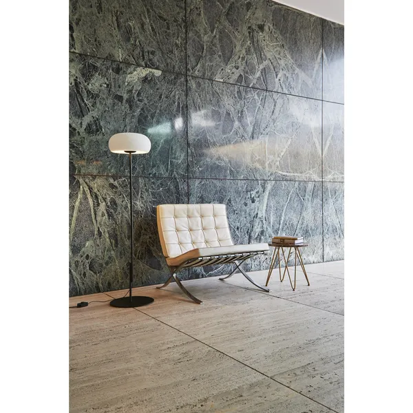 Vetra Floor Lamp Black