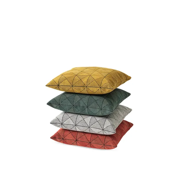 Tile Pillow Black/White