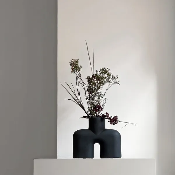 Cobra Uno Vase Medium Sort