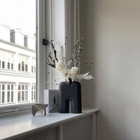 Cobra Vase Høy Medium Sort