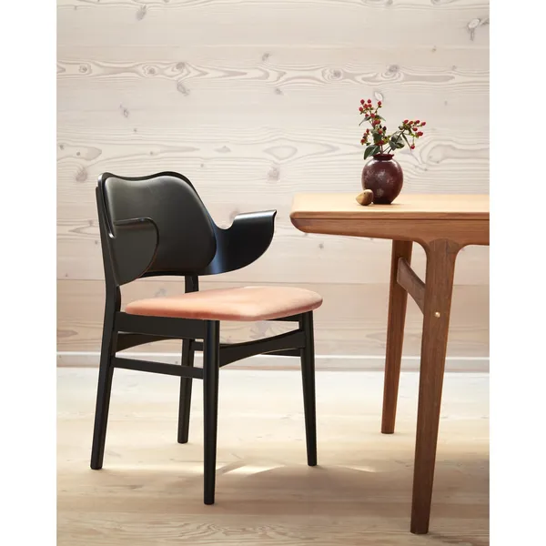 Evermore Table L160 Walnut