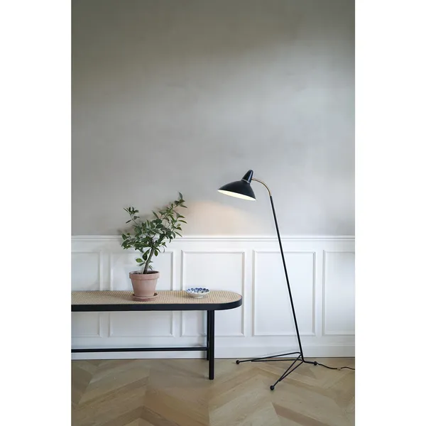 Lightsome Gulvlampe Sort Noir