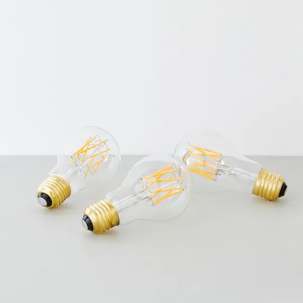 Globe E27 LED 6W 2700K Dimmable