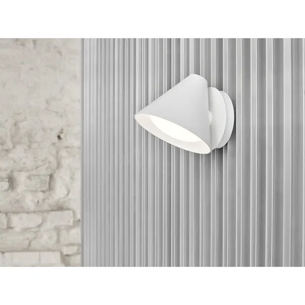 Keglen Wandlamp 2700-2000K D2W Wit