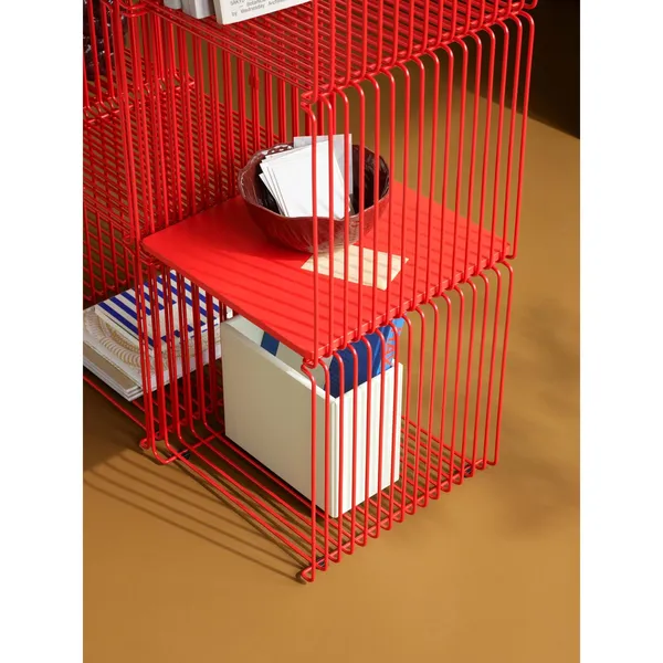 Panton Wire Single Shelf 07-Black Red 34.8 cm x 25.7 cm