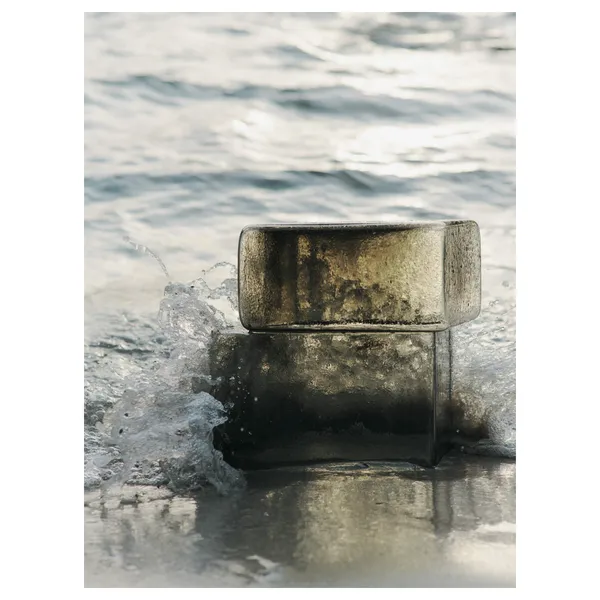 Oscil Sculpture Recycled Smoked Grey