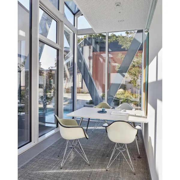 Eames Plastic RE DAR Dining Chair Zitrone/ Weiß