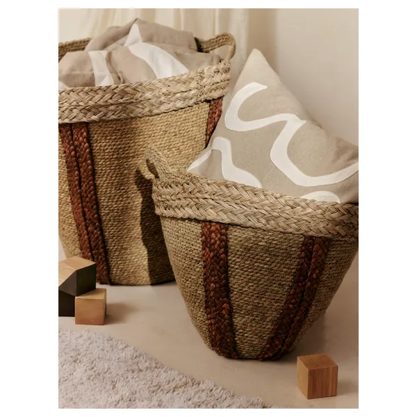 Mar Woven Basket Set of 2 Natural/ Maroon