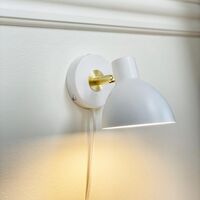 Lilje Wandlamp Wit/ Messing