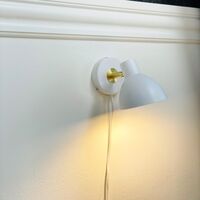 Lilje Wandlamp Wit/ Messing