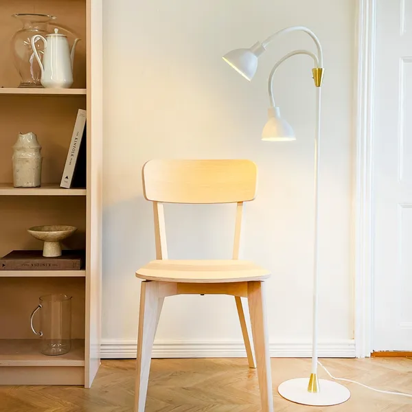 Lilje Stehlampe Weiß/ Messing