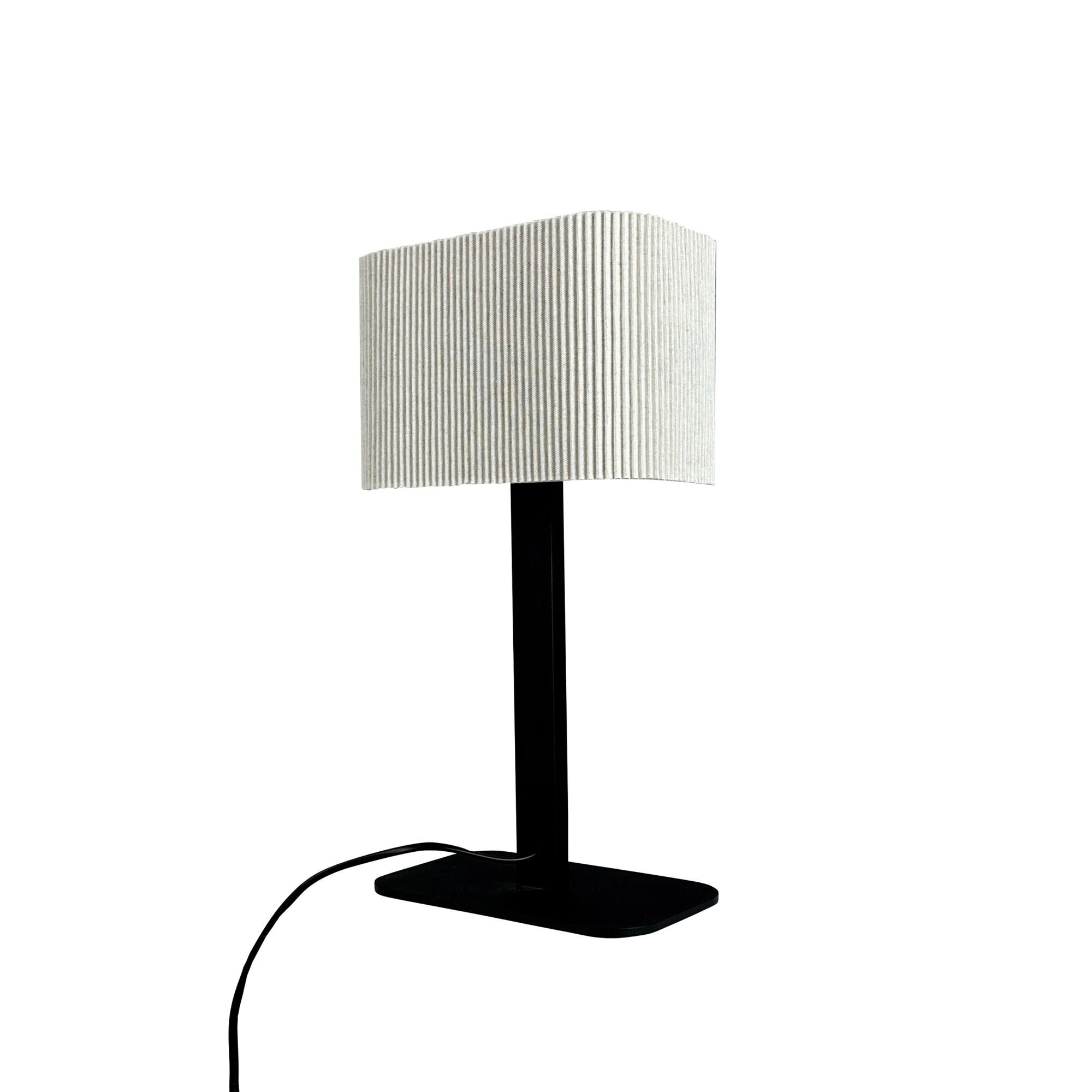 Calix Bordslampa Natur/ Svart