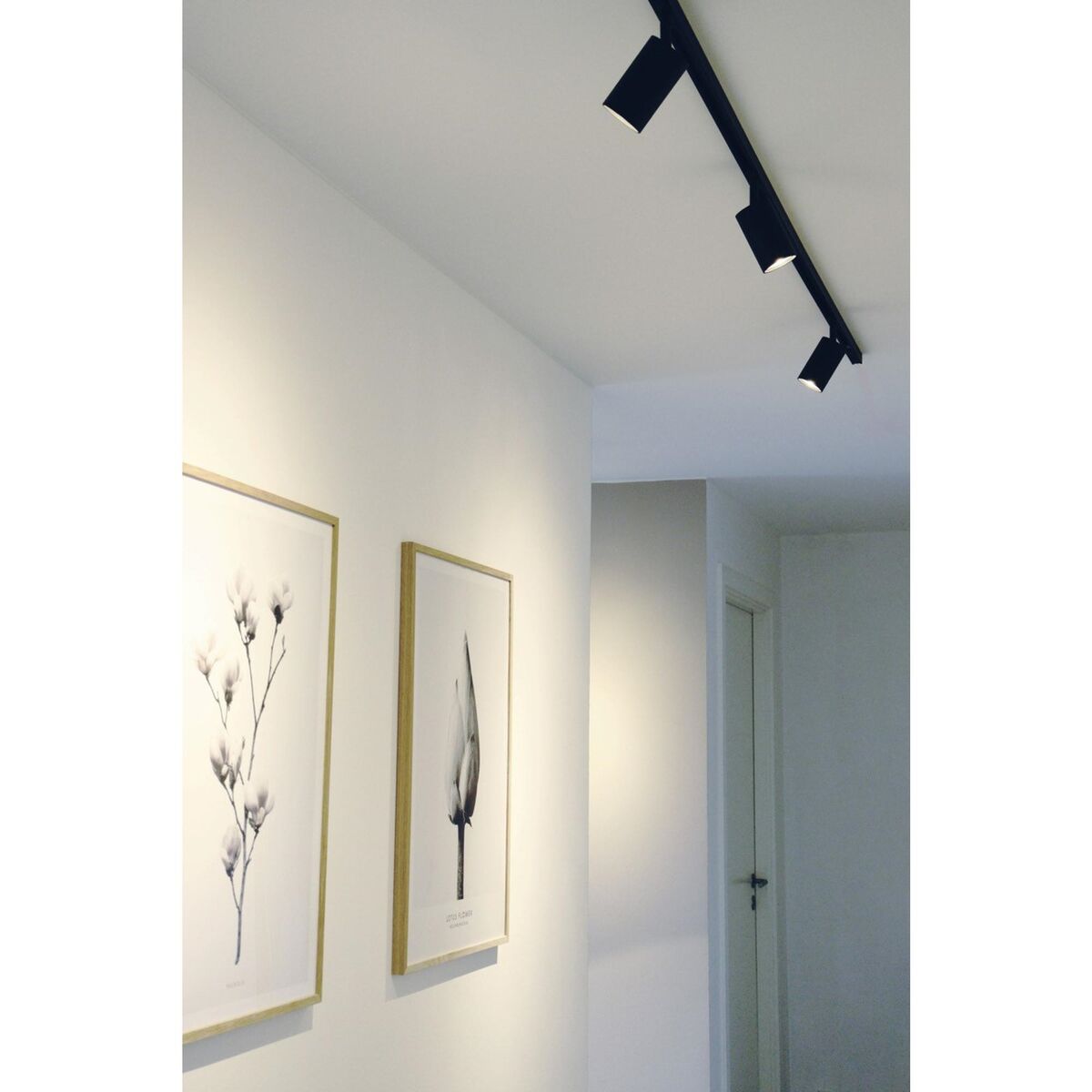 Designline-skinne 1,9 M Hvit