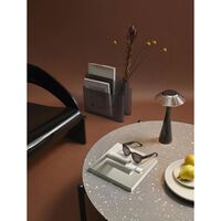 MAGAZINE Magasinholder Dove Gray