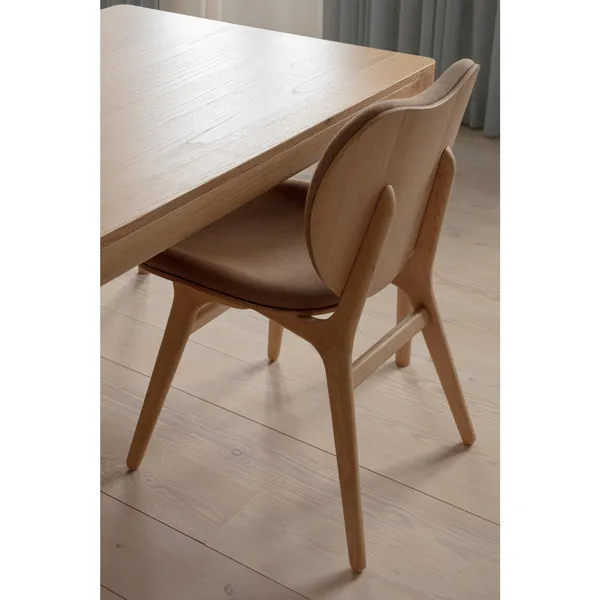 A Conversation Piece Dining Chair Oak/Sugar Brown