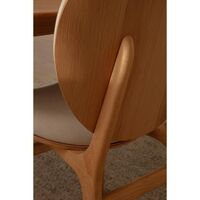 A Conversation Piece Spisestol Eik/hvit Sand