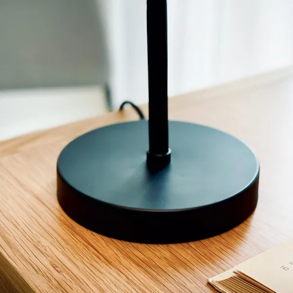 Stoke Bordlampe Mat Sort