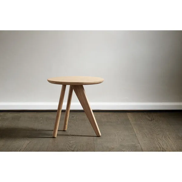 Fine Side Table Natural Oak