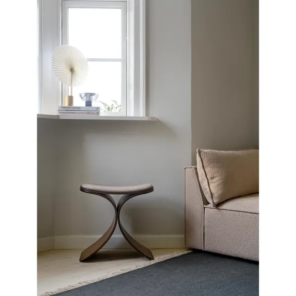Luno Stool Dark Oak/ Beige