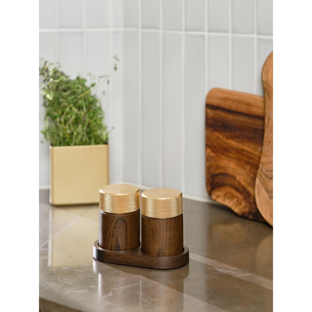 Sina Salt & Pepper Grinder Dark Ash/ Brass